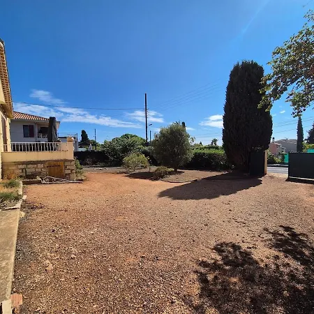 Holiday home Maison Familliale, Vaste Jardin Proche Et Centre