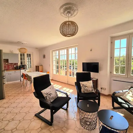 Maison Familliale, Vaste Jardin Proche Et Centre *